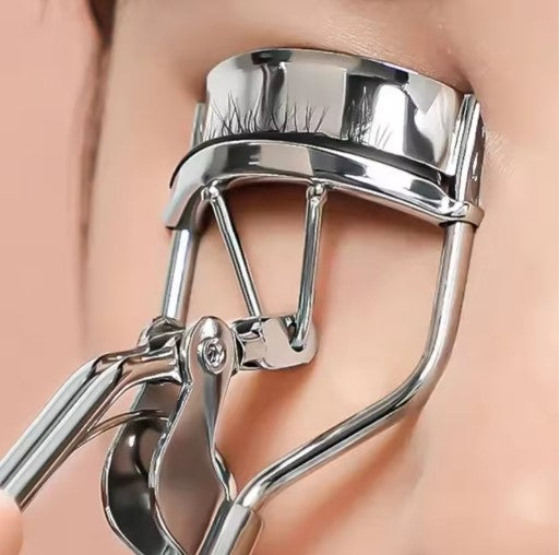 Replacement silicone pads for eyelash curlers