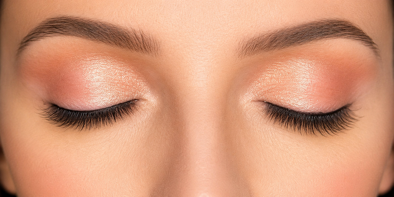 3D SELF-ADHESIVE EYELASHES - VERY DEMURE
