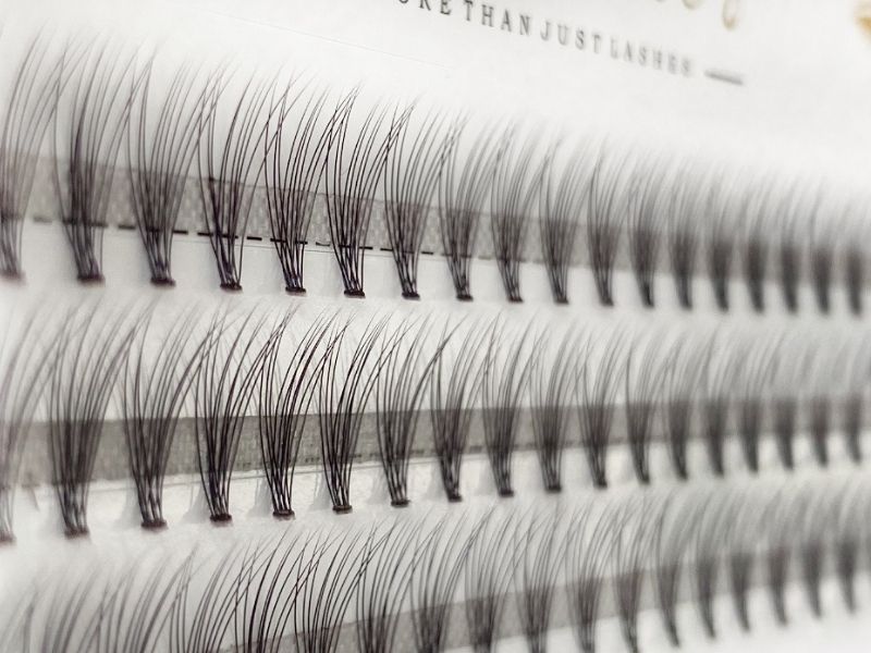 10D SINGLE EYELASHES - 12mm